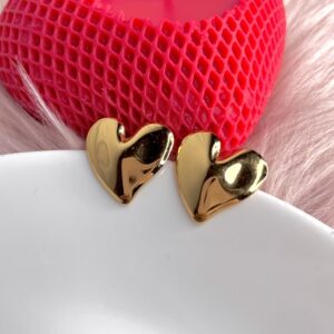 Chunky Gold Heart earrings
