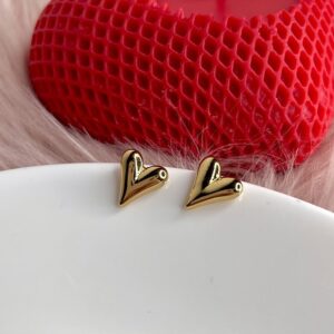 Mini Gold Heart earrings